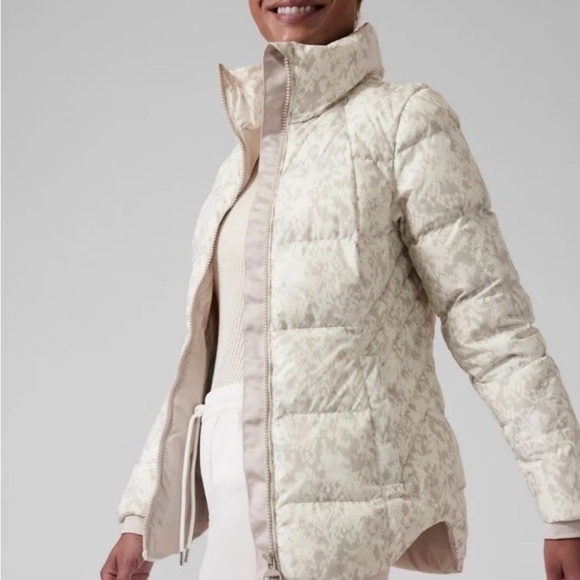 Athleta Downtown Python Cream Patterned Puffer Jacket - Picture 1 of 8
